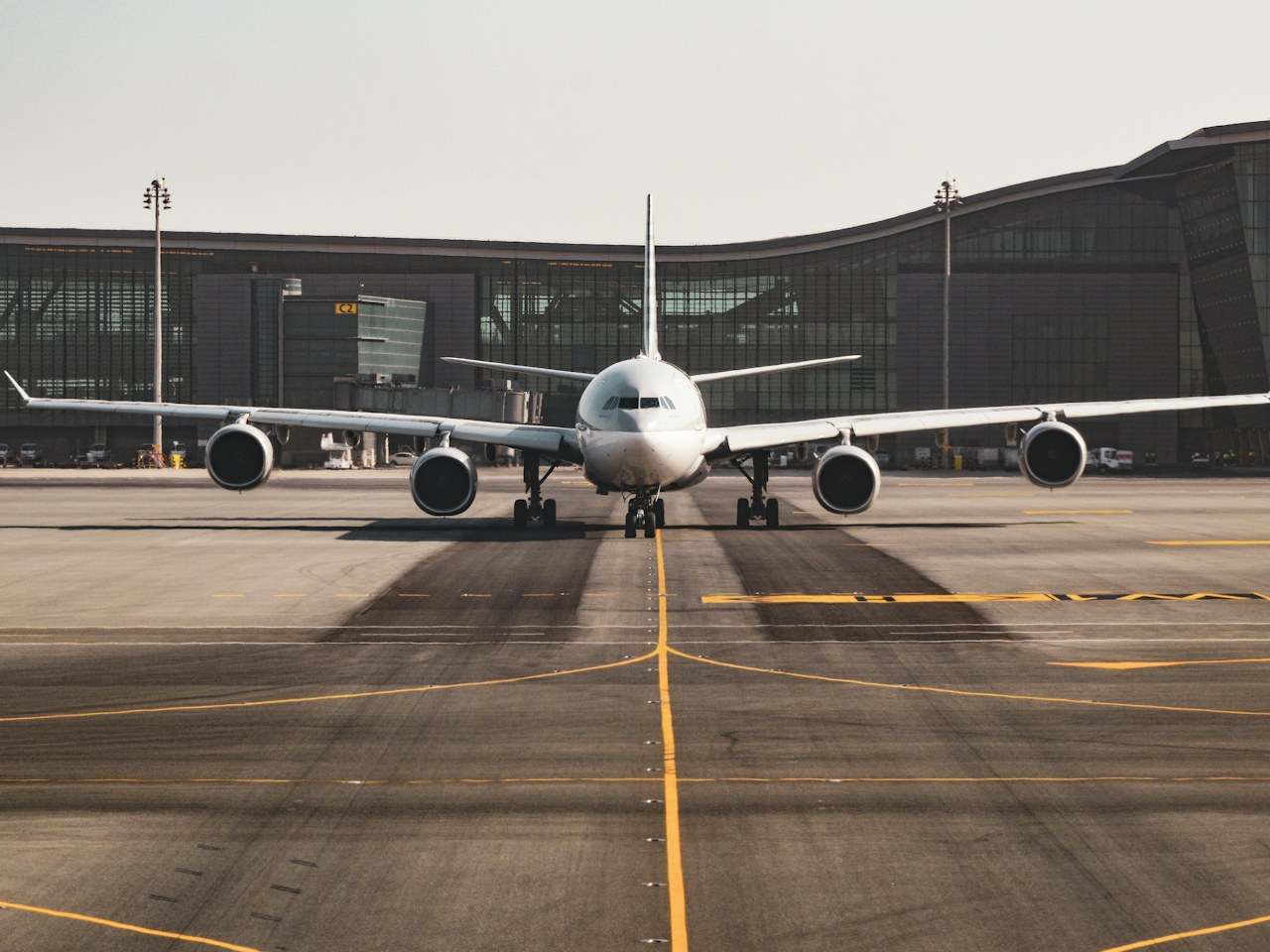 Passenger aircraft on an airport apron